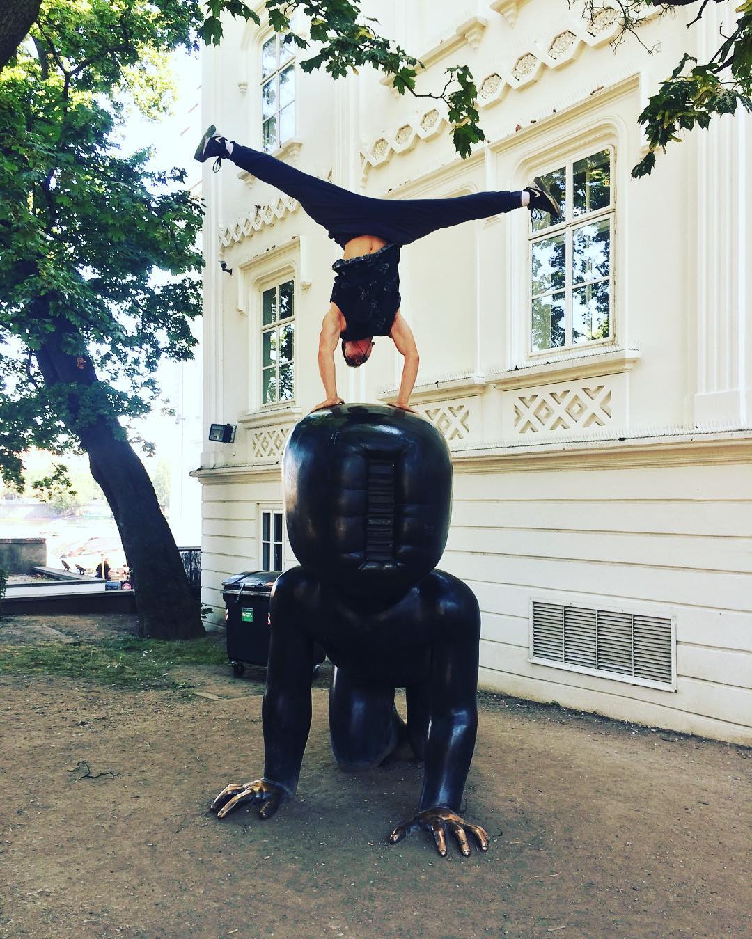 Catherine Shiflett Photography, parkour in prague, David Cerny, street dancers, Czech Republic, shot on Nikon D800