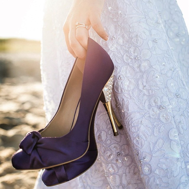 Catherine Shiflett Photography, wedding photography, close-up, shoe detail, shot on Nikon D800